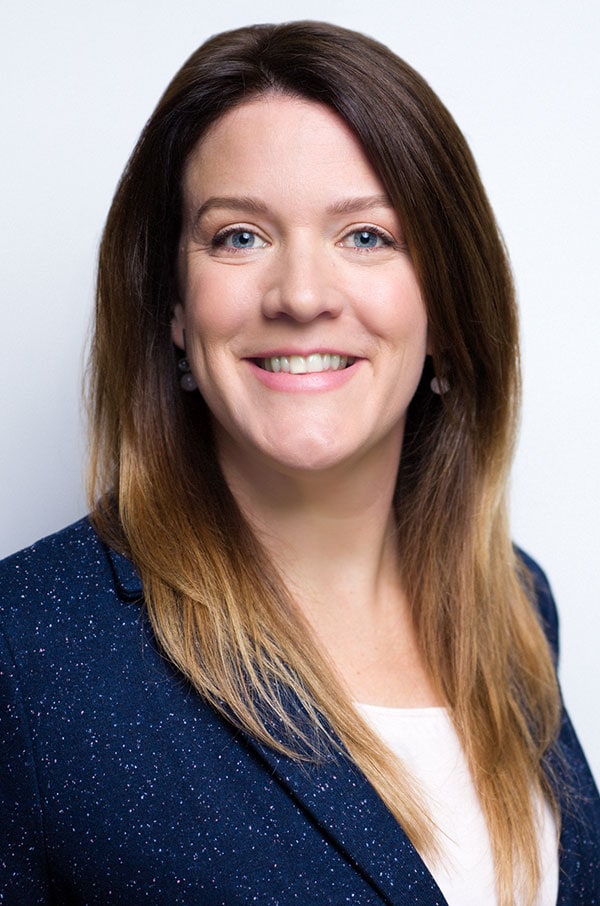 Jennifer Karpinski Singh, Associate
